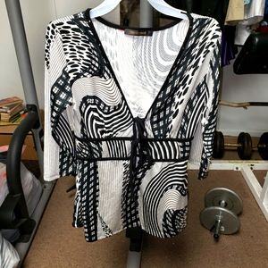 Roberto Cavalli Jr's sz xs/s sexy low cut blouse